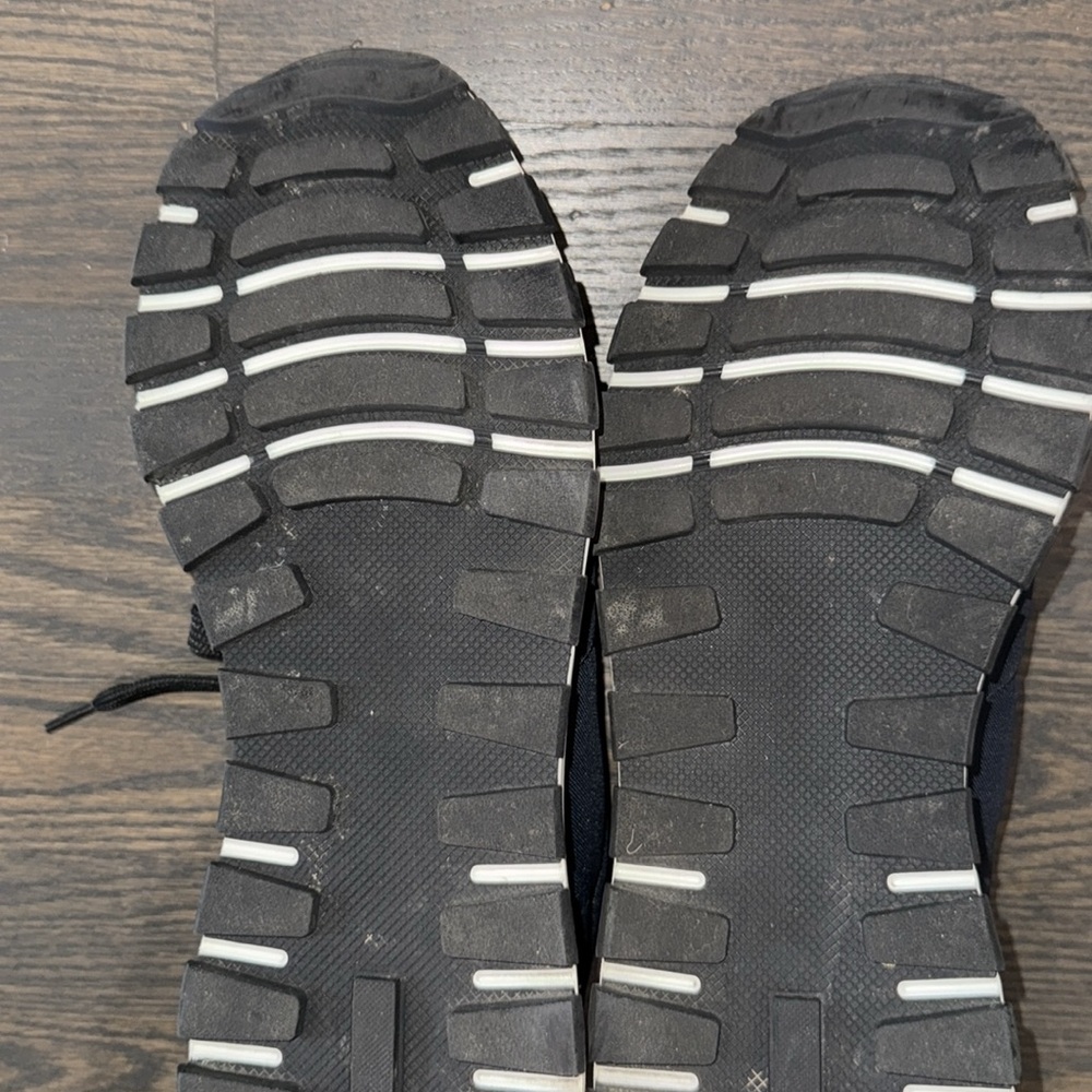 Prada Calzature Uomo Sneaker-4E3486–Authentic-EUC - Picture 8 of 13